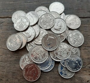 30枚 アンティーク イギリス シリング 英国コイン 美品です 　本物です綺麗にポリッシュされていてピカピカのコインです