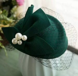 トーク帽　カクテルハット　ベッドドレス　ヘアアクセサリー　緑　パール