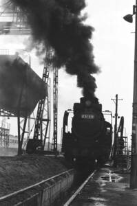 飾って楽しむ鉄道写真（去りゆく蒸気機関車：関西本線 ） NO.63690012「D51614」