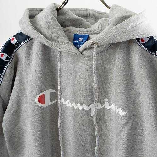 定価:7,900円 ChampionチャンピオンSleeve Tape Logoパーカー 色:グレー (日本Size:S相当)アメリカSize:XS