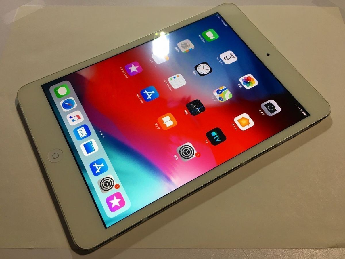 Apple iPad mini 4 Wi-Fi+Cellular 16GB docomo [シルバー 