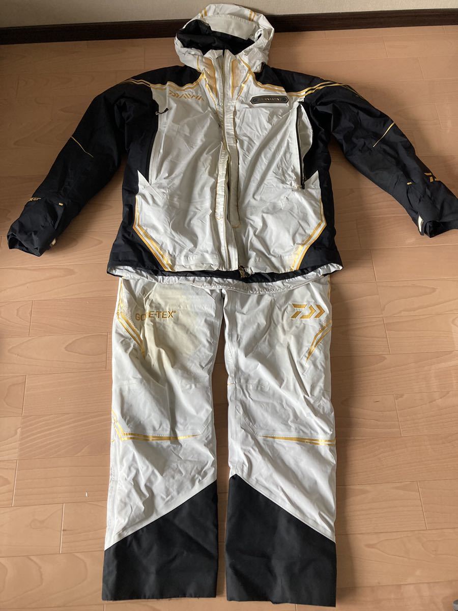 ヤフオク! -「ダイワ ゴアテックス スーツ」(ウエア) (フィッシング)の ヤフオク! -「ダイワ ゴアテックス スーツ」(ウエア) (フィッシング)の
