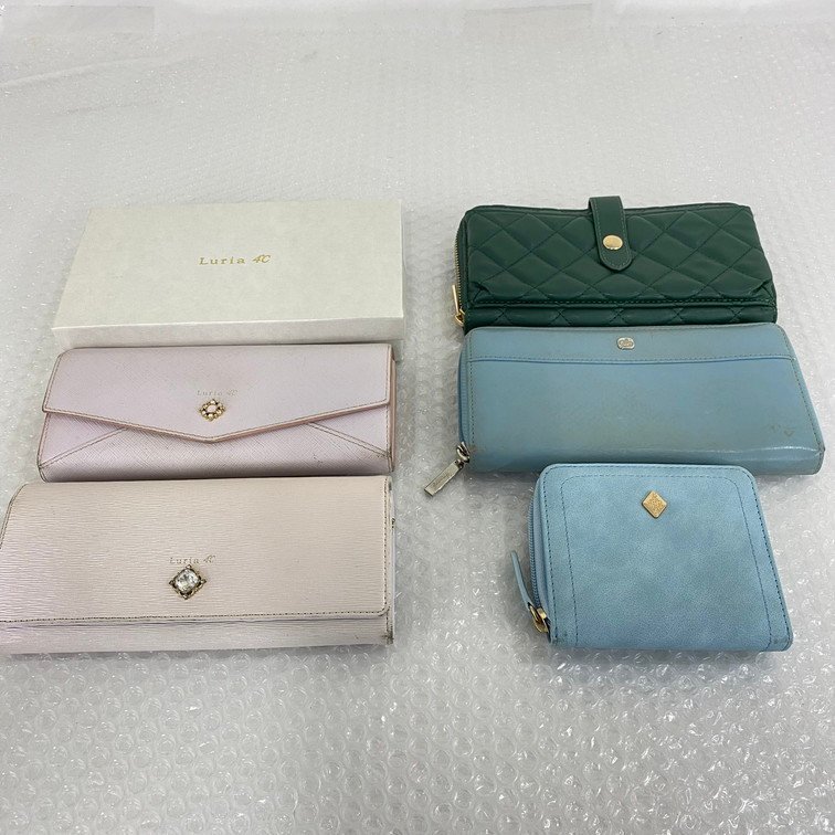 ヤフオク! -「luria 4°c 財布」の落札相場・落札価格