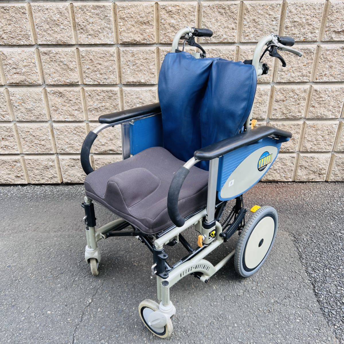 ヤフオク! -「オアシス*」(車椅子) (車椅子、電動車)の落札相場・落札価格