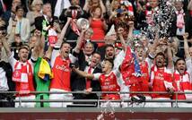 【送料無料】Arsenal 2017 FA Cup Winners スカーフ_画像9