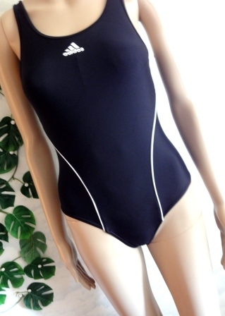 01508906 【adidas】☆☆☆躍動美”!魅せる”!★女子☆競泳水着/ブラック 150
