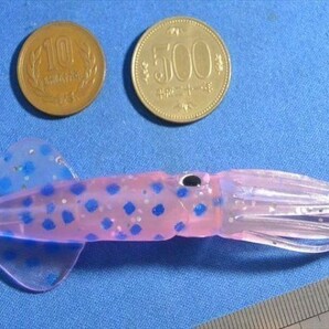 斑点ピンクイカ・10個 10cm イカベイト・イカワーム・ソフトイカ・根魚、青物、マダイ、真鯛、オモリ内蔵可能の画像5