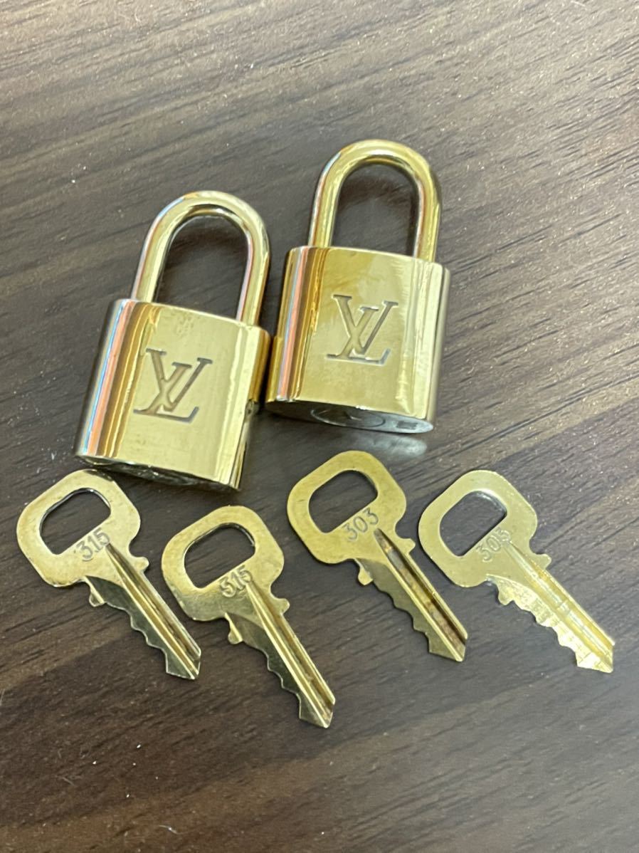 新品未使用】ルイヴィトン ヴィンテージ クロシェット 鍵 303 - being