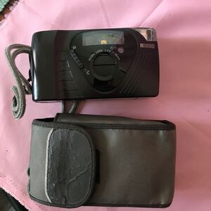 Z-134 RICOH リコーコンパクトフイルムカメラ　FF-9D ジャンク品　動作未確認　電池無し　ケース傷み汚れ有り