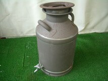 ◆ミルク缶　ミルクタンク　蛇口付　昭和レトロ アンティーク　ガーデニング 古道具 ディスプレイ　_画像1