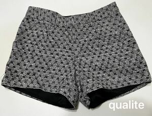 ショートパンツ 柄　qualite ネイビー　パンツ　カリテ