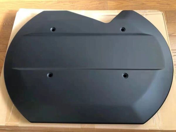 新品ジムニーJB64JB74リアゲートカバー(塗装済み)