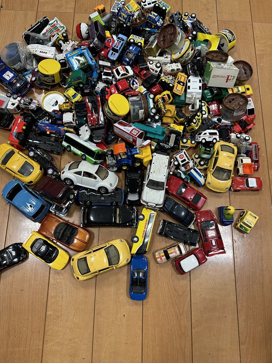 100%の保証 トミカまとめ売り 22台セット ecousarecycling.com