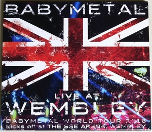 ☆ BABYMETAL LIVE AT WEMBLEY 初回限定 スリーブケース付き ( 帯なし仕様 ) 日本盤 TFCC-86581 新品同様 ☆