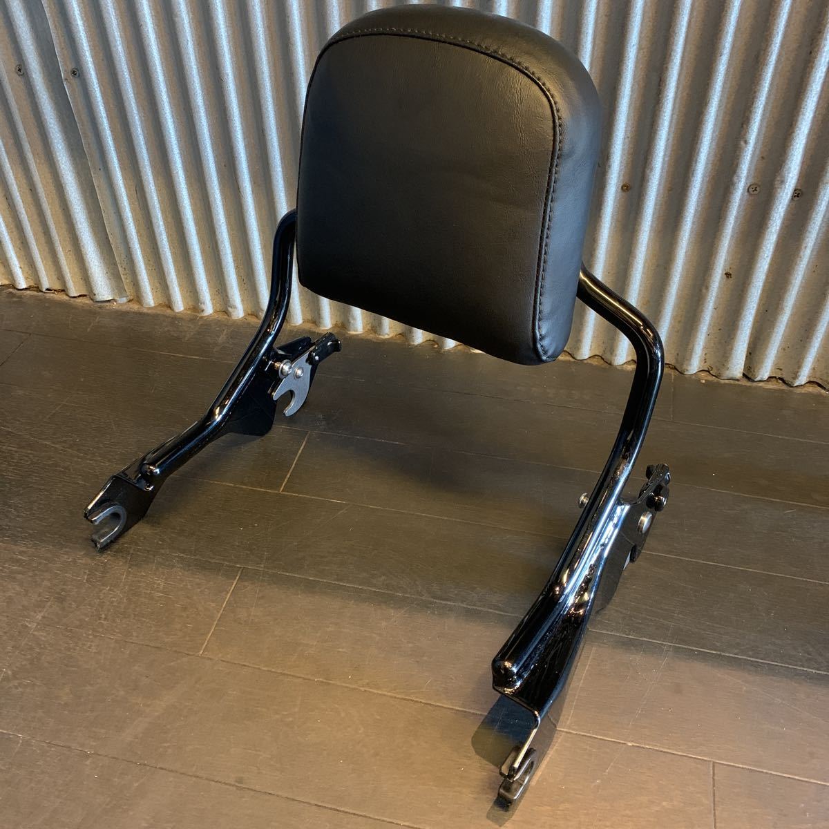 ヤフオク! -「ハーレー 純正 デタッチャブルシーシーバー」の落札相場 ...