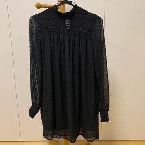 【人気、完売商品】ZARA シアー　レース　ワンピース　ブラウス