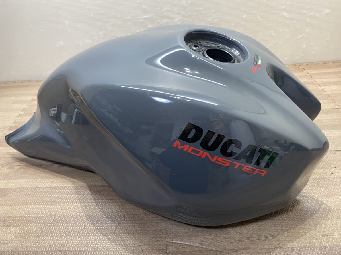 カーボンス】 Ducati - モンスター1200 用パーツ 中古セットの通販 by ...