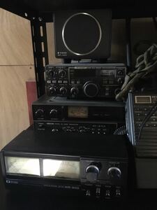 PS-430とTONOのアンプ、卓上マイクのみ。昔、昔の無線。