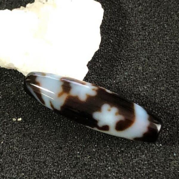 チベット高品質至純五爪龍神天珠