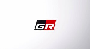 トヨタ純正【GR/ガズーレーシング】GRディスチャージテープ【サイドアルミテープ】【小】1枚入り【プリウスPHV／ZVW52】【GRスポーツ用】