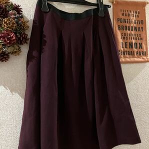 値下げ　美品UNIQLO フレアスカート　秋服