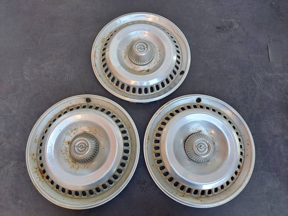 ヤフオク! -セドリック(ホイールキャップ)の中古品・新品・未使用品一覧