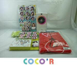 [ including in a package possible ] secondhand goods ..TWICE John yontsuwisana other muffler towel can badge etc. goods set 