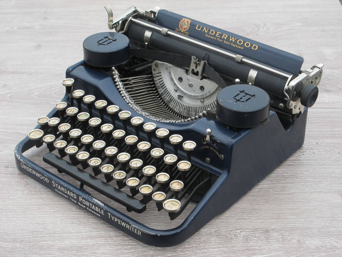 ヤフオク! -「underwoodタイプライター」の落札相場・落札価格