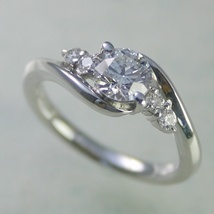 婚約指輪 安い プラチナ ダイヤモンド リング 0.7カラット 鑑定書付 0.70ctup Gカラー VVSクラス 3EXカット H&C CGL_画像1