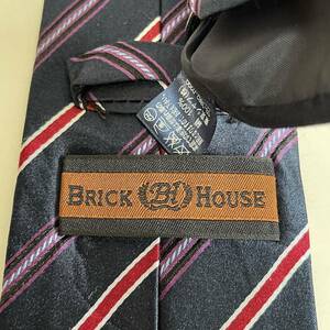 BRICK HOUSE by TOKYO SHIRT（ブリックハウス） グレー赤ストライプネクタイ