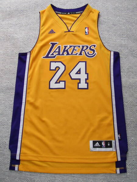 美品 NBA LAKERS コービー・ブライアント BRYANT #24 ロサンゼルス・レイカーズ adidas アディダス製　ユニフォーム　バスケ ゲームシャツ