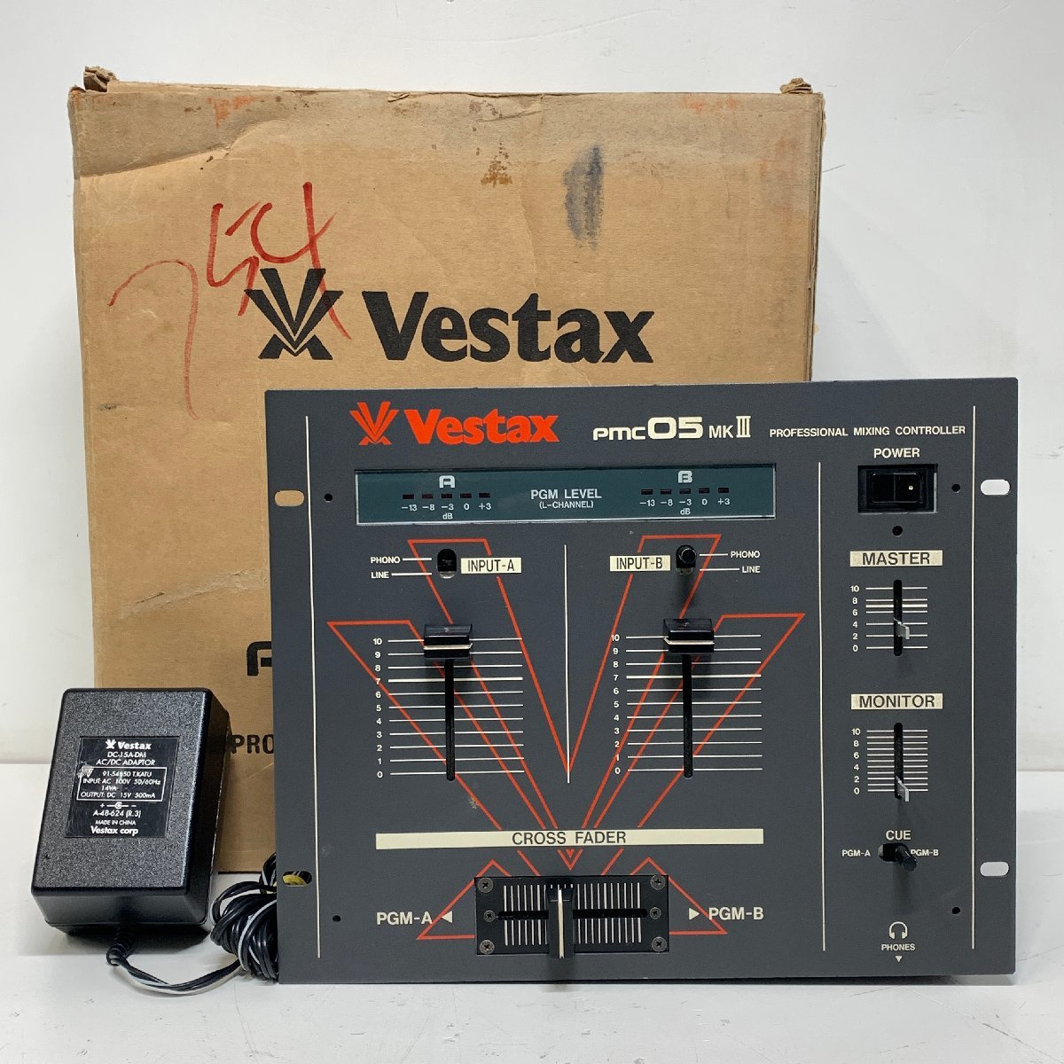 【超歓迎された】 VESTAX ベスタクス　PMC-27 DJミキサー　3ch 純正アダプター付属 DJ機器