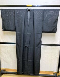 814B/京きもの 女性着物 夏 黒 喪服 絽 紋入 正絹 和装 着物 京都呉服店 掘り出し物