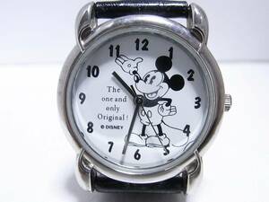 【時計】 Disney：ディズニー ミッキーマウス 白黒 レディース 3針 不動品(電池交換、長期可動後に不動) キャラクターグッズ
