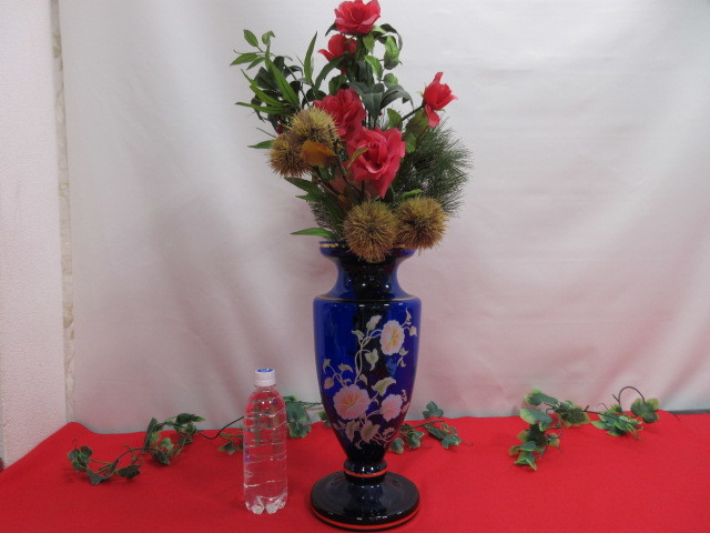 極希少】バカラ グラヴィール装飾花文花瓶 花瓶 フラワーベース www