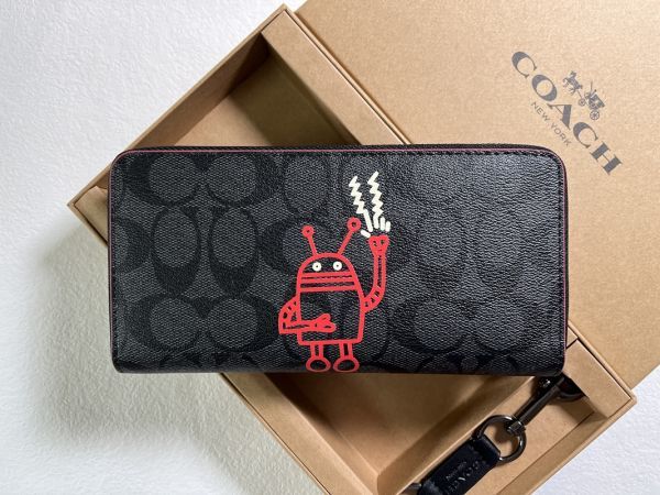 ヤフオク! -コーチ キースヘリング コラボ 長財布の中古品・新品・未 ...