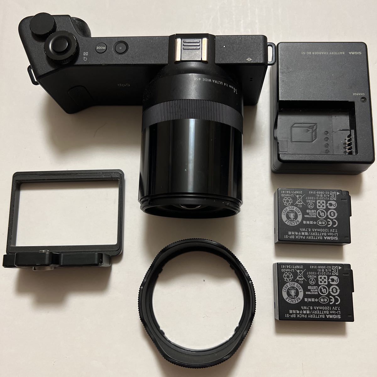 ヤフオク! -「sigma dp0 quattro」の落札相場・落札価格