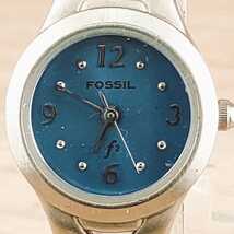 fossil フォッシル 腕時計 アナログ ES-9090 時計 ヴィンテージ 3針 青文字盤 レディース アクセ アクセサリー アンティーク レトロ_画像2