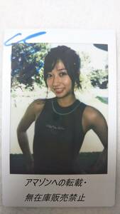 大貫彩香 夏の思い出 直筆サイン入り 現場チェキ リアライズ水着・RISEラウンドガール2022・鎧美女#51・原寸大おっぱい図鑑Dカップ代表