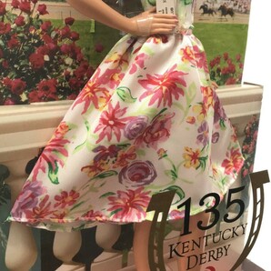 【希少 未開封品】MATTEL Barbie 50th Anniversary 2009 135th Kentucky Derby Americas race Pink Label 50th バービー 人形 P4755 F607の画像9