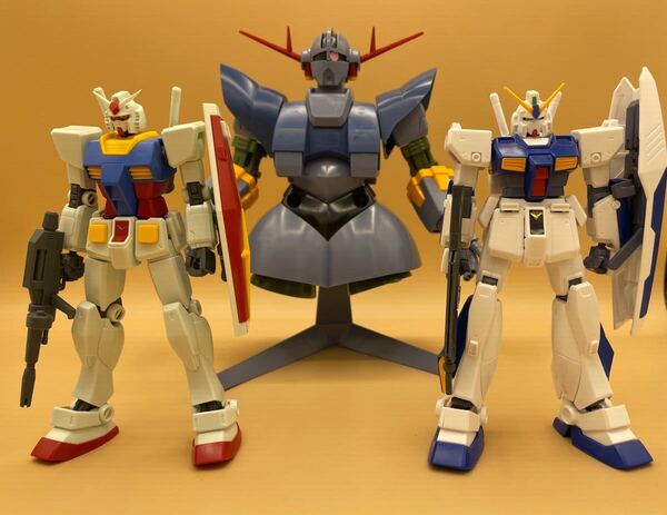 ガンプラ素組み完成品　HGUC ガンダム&NT-1アレックス&ジオング