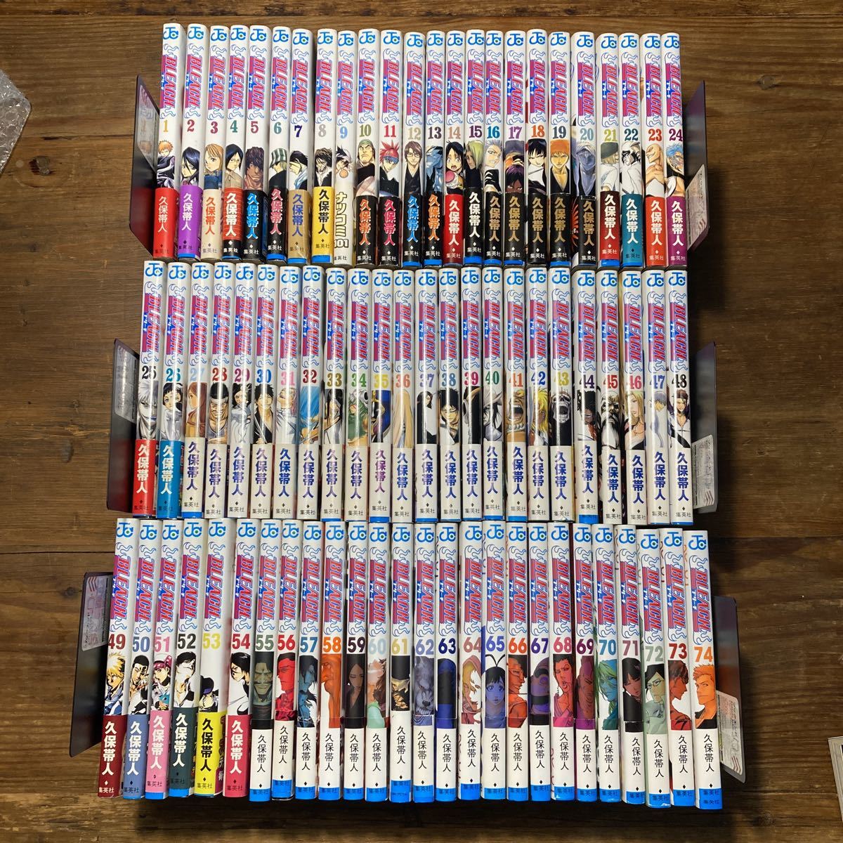 ヤフオク! -「bleach 全巻 初版」の落札相場・落札価格