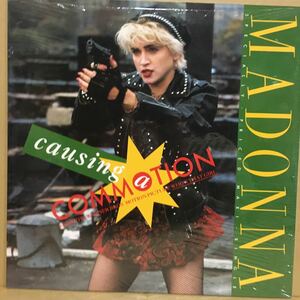 US盤【12'】シュリンク付　MADONNA / CAUSING A COMMOTION