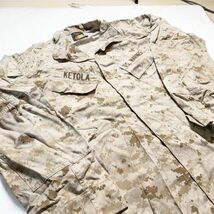 米軍放出品 実物 MARPAT USMC 海兵隊 デザートデジタル迷彩 ジャケット MーR 中古 上着_画像4