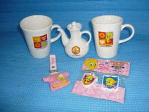 E* not for sale * unused * mistake dotui- tea (Tweety) seasoning bottle for soy sauce . mug x2 piece set other 5 point 