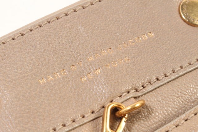 マークバイマークジェイコブス MARC by MARC JACOBS バッグ ショルダー ハンド 2WAY レザー ベージュ /TK レディース マークバイマークジェイコブス MARC by MARC JACOBS バッグ ショルダー ハンド 2WAY レザー ベージュ /TK レディース