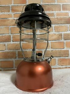 * animation equipped *Tilley X246B* storm lantern 1980 year 1 month made bronze color 