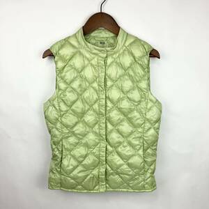 UNIQLO Uniqlo Ultra light down compact the best green yellow green S size lady's nylon travel outdoor inner 