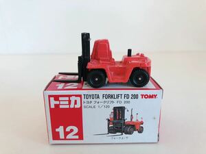 トミカ12 トヨタ フォークリフト FD 200 SCALE 1/120