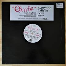 1107）ＣＨＡＲＬＩＥ　Ｆｅａｔ．ＭＣＤ　①　１２インチ　Ｅｖｅｒｙｏｎｅ　Ｅａｌｌｓ　Ｉｎ　Ｌｏｖｅ　Ｒｅｍｉｘ_画像1